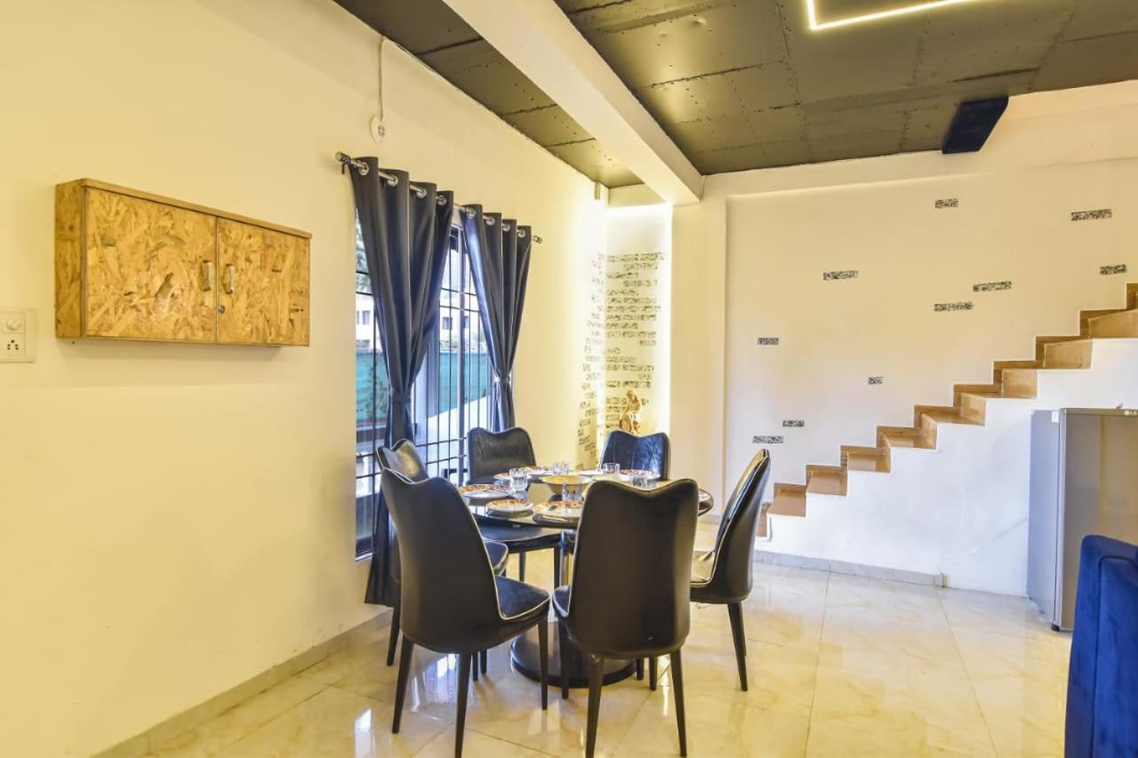 Empyrean Stay Ll 3Bhk Ll Black Horse Villa Ll Ac Ll Private Pool Ll Wifi II Lux Ll Lonavala Bagian luar foto
